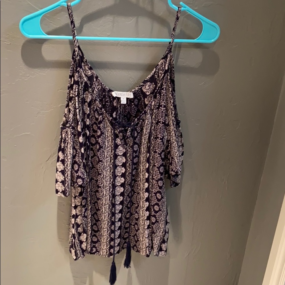 Off the shoulder navy blue patterned tank top